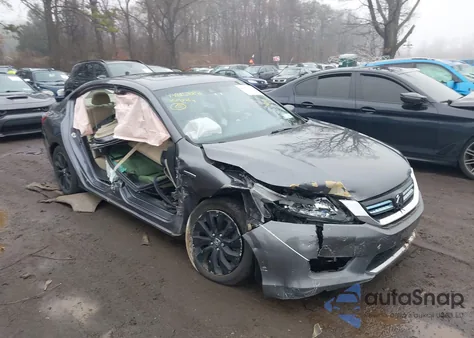 2015 Honda Accord Hybrid Ex-L z USA, uszkodzony, nr VIN 1HGCR6F5XFA014694